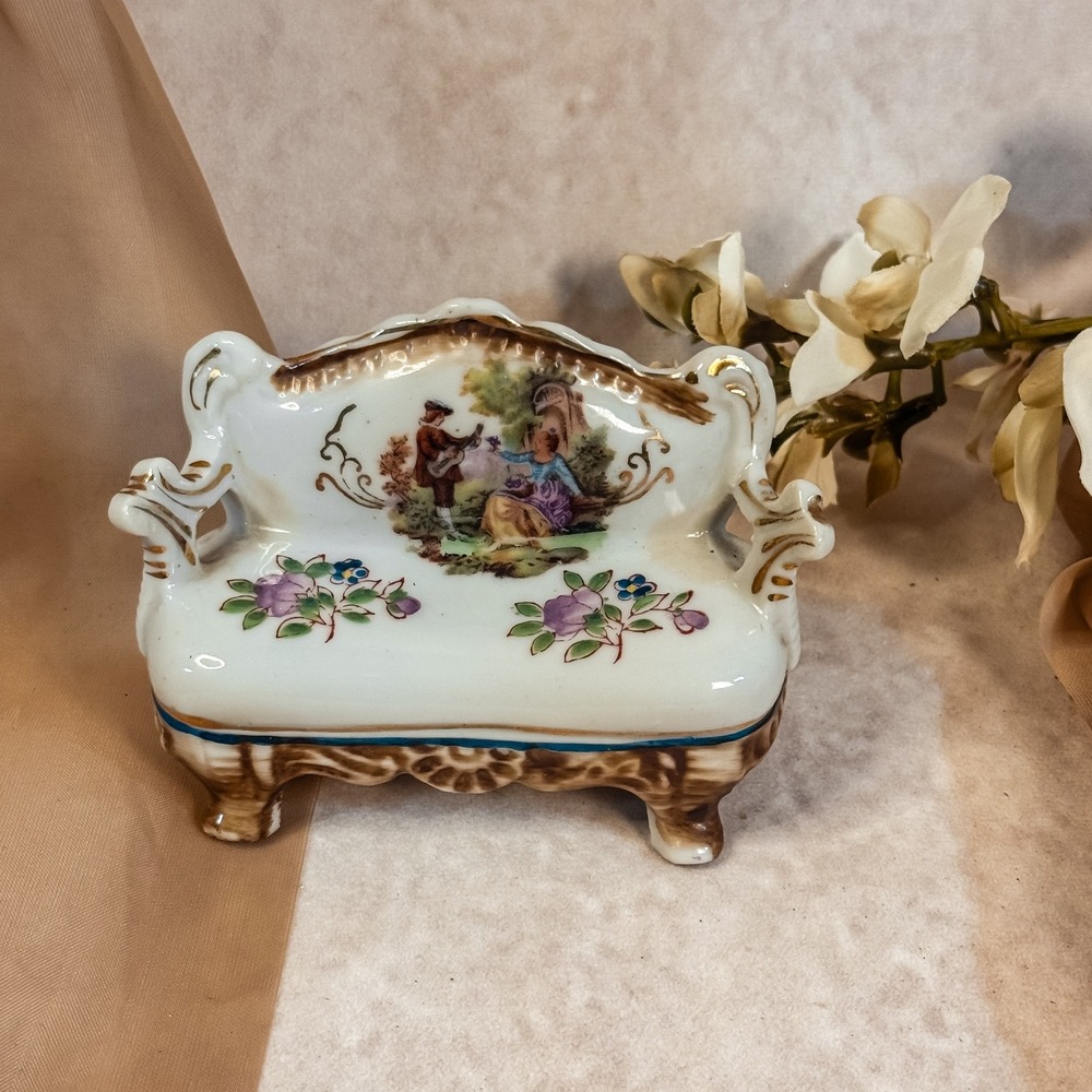 Vintage‎ Victorian Style Porcelain Dollhouse Couch